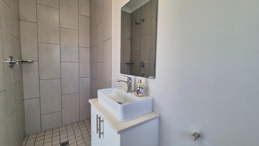 3 Bedroom Property for Sale in Country Club Western Cape